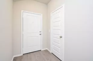 8006 Camphor Ct, Magnolia, TX 77354 - Photo 4