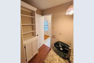 4 Sawmill Grove Lane Circle #4, The Woodlands, TX 77380 - Photo 10
