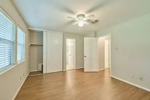 4 Sawmill Grove Ln Circle, The Woodlands, TX 77380 - Photo 20