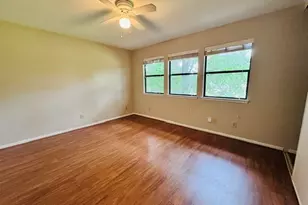 4 Sawmill Grove Ln Circle, The Woodlands, TX 77380 - Photo 16