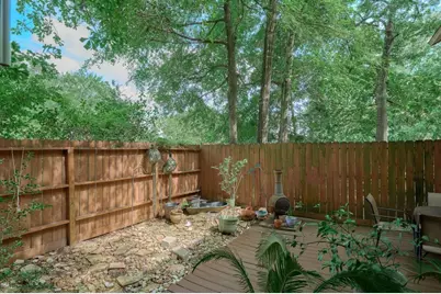 4 Sawmill Grove Lane Circle #4, The Woodlands, TX 77380 - Photo 8