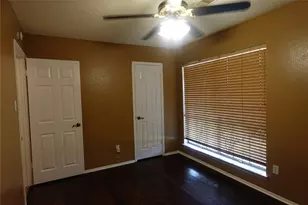 6314 Sandy Oaks Dr, Houston, TX 77050 - Photo 8