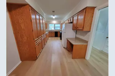706 Maple Street, Sweeny, TX 77480 - Photo 10