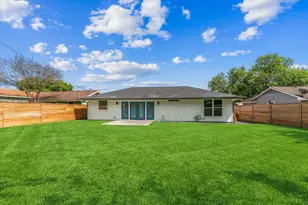 1845 Huge Oaks St, Houston, TX 77055 - Photo 24