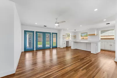1845 Huge Oaks Street, Houston, TX 77055 - Photo 4