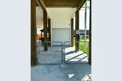 952 Sandollar, Crystal Beach, TX 77650 - Photo 50