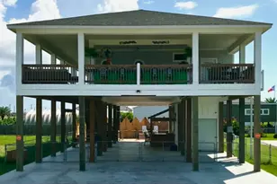 952 Sandollar, Crystal Beach, TX 77650 - Photo 1