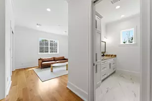 2211 Troon Rd, Houston, TX 77019 - Photo 28