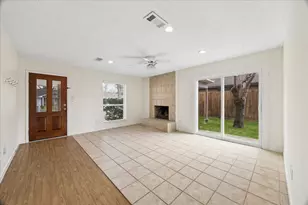 8703 Twisting Vine Ln, Houston, TX 77040 - Photo 4