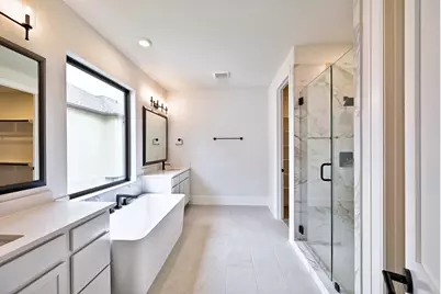 3226 Royal Oaks Hollow Lane, Houston, TX 77082 - Photo 14