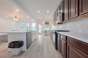 25811 Chapman Falls Dr, Richmond, TX 77406 - Photo 12