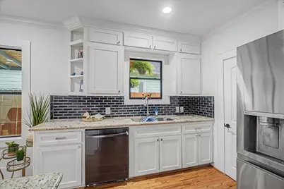 606 Vincent Street, Houston, TX 77009 - Photo 10