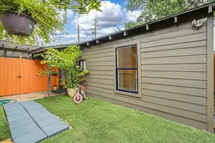 606 Vincent St, Houston, TX 77009 - Photo 38