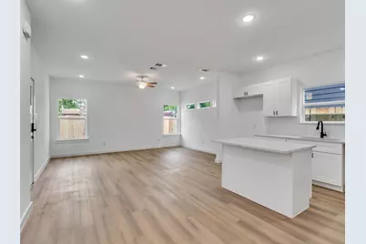 903 Marjorie Drive, Houston, TX 77088 - Photo 4