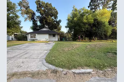 9318 Sterlingshire Street, Houston, TX 77078 - Photo 1
