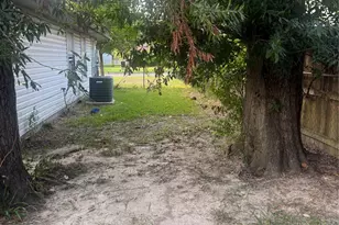 9318 Sterlingshire St, Houston, TX 77078 - Photo 10