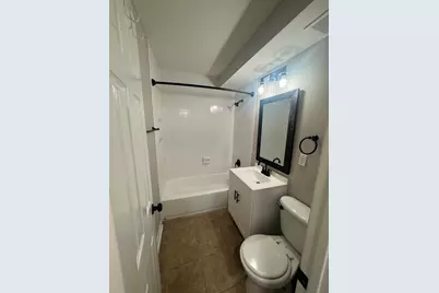 1225 W 25th Street #3, Houston, TX 77008 - Photo 16