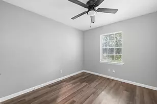 5242 Greylog Dr, Houston, TX 77048 - Photo 14