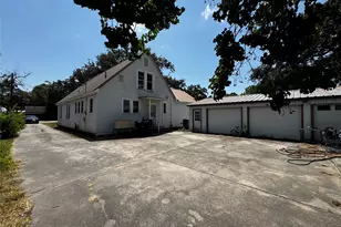 1114 Luling Ave, Nederland, TX 77627 - Photo 8