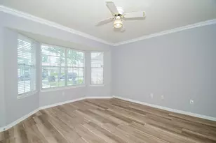 12722 Ashford Brook Dr, Houston, TX 77082 - Photo 6