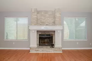 12722 Ashford Brook Dr, Houston, TX 77082 - Photo 16