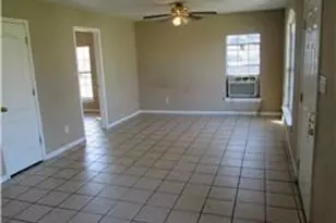 7211 Roswell Street N, Houston, TX 77022 - Photo 6