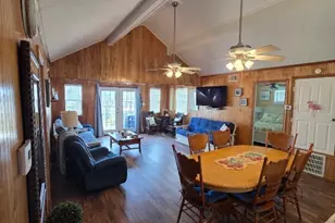 407 Seashell Dr, Surfside Beach, TX 77541 - Photo 4
