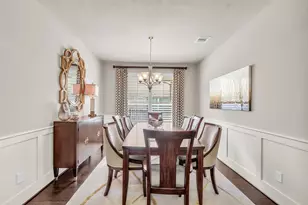 246 Hearthshire Cir, The Woodlands, TX 77354 - Photo 8