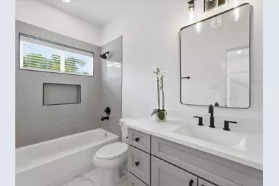 267 De Boll Street, Houston, TX 77022 - Photo 6