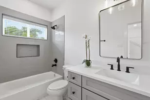 267 De Boll St, Houston, TX 77022 - Photo 6