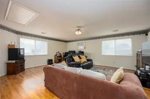 303 Welford Ln, Highlands, TX 77562 - Photo 22