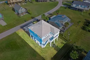 22901 Buena St, Galveston, TX 77554 - Photo 38