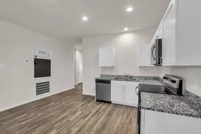 2511 17th Street, Hempstead, TX 77445 - Photo 6