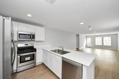 9010 Estes Lakes Drive, Baytown, TX 77521 - Photo 6