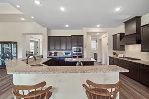 305 Champions Ct, El Campo, TX 77437 - Photo 20