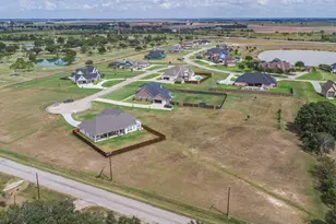 305 Champions Ct, El Campo, TX 77437 - Photo 48