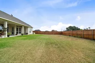 305 Champions Ct, El Campo, TX 77437 - Photo 42