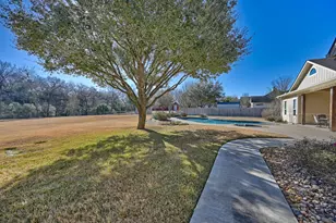 110 Windy Acres Rd, Brenham, TX 77833 - Photo 32
