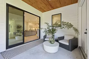 1030 Chamboard Ln, Houston, TX 77018 - Photo 20