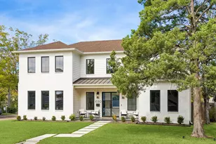 1030 Chamboard Ln, Houston, TX 77018 - Photo 2