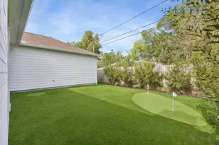 1030 Chamboard Ln, Houston, TX 77018 - Photo 24