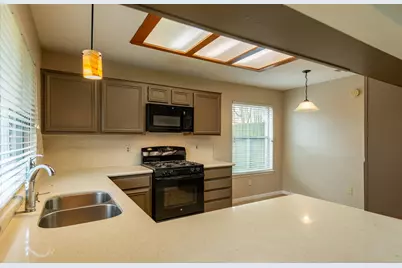 12034 Paddock Way, Houston, TX 77065 - Photo 8