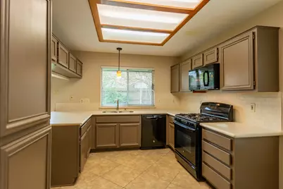 12034 Paddock Way, Houston, TX 77065 - Photo 6