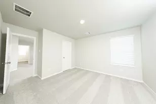 2110 Creole Crk Ln, Houston, TX 77090 - Photo 16
