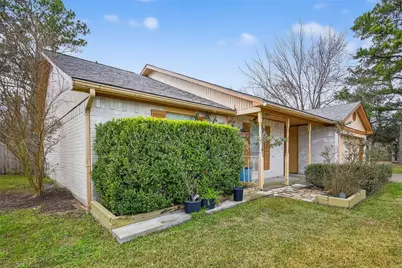 8219 Winding Meadow Court, Houston, TX 77040 - Photo 4