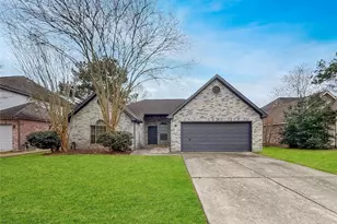 1618 Sandy Park Dr, Houston, TX 77339 - Photo 1