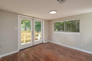 507 Sioux River Rd, Conroe, TX 77316 - Photo 14