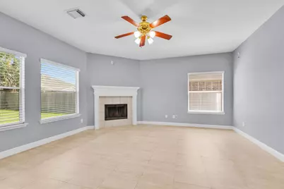 12210 Rolbury Lane, Houston, TX 77066 - Photo 14