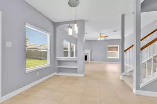 12210 Rolbury Ln, Houston, TX 77066 - Photo 18