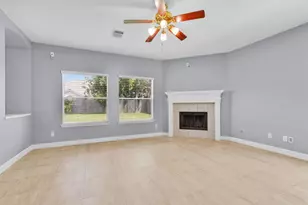 12210 Rolbury Ln, Houston, TX 77066 - Photo 14